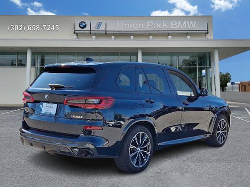 Carbon Black Metallic 2020 BMW X5 M50i
