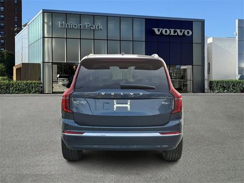 2026 Volvo XC90 Ultra