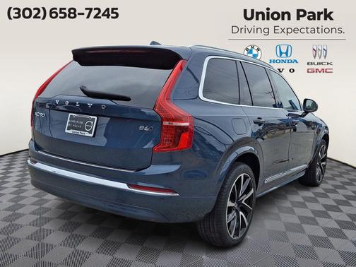 Denim Blue Metallic 2023 Volvo XC90 Plus