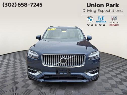 Denim Blue Metallic 2023 Volvo XC90 Plus
