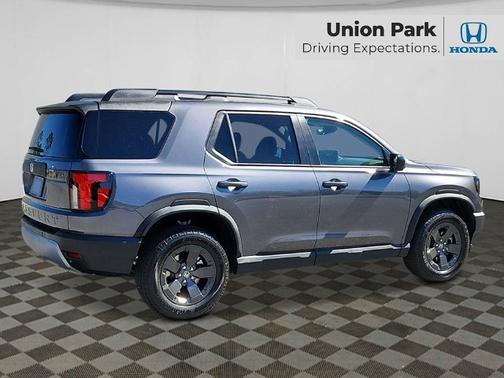 Modern Steel Metallic 2026 Honda Passport RTL