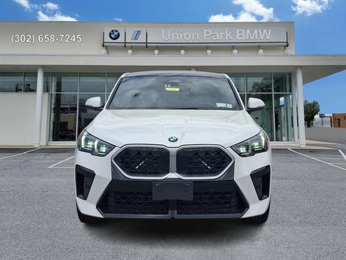 Alpine White - 300 2025 BMW X2 xDrive28i