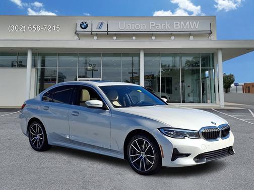 Mineral White Metallic 2020 BMW 330 i xDrive