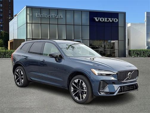 2026 Volvo XC60 Plus