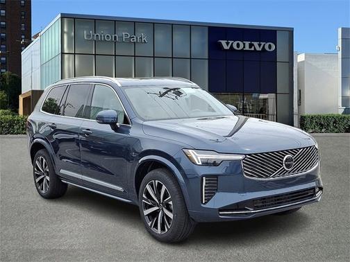 2025 Volvo XC90 Core