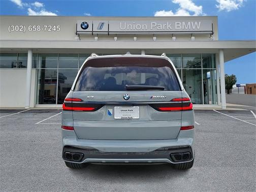 2026 BMW X7 M60i