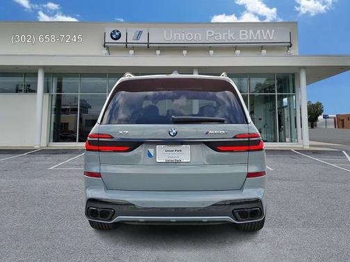 2026 BMW X7 M60i