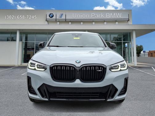 2022 BMW X4 xDrive30i