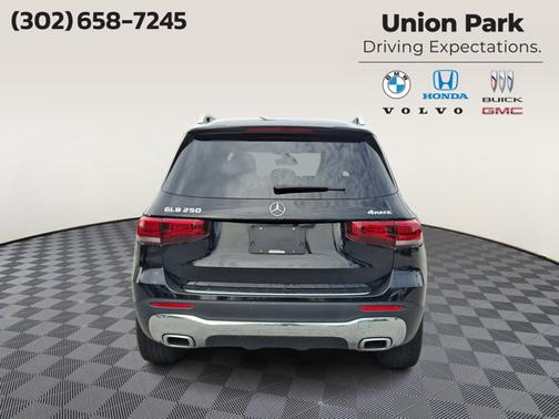 Night Black - 696 2023 Mercedes-Benz GLB 250 GLB 250