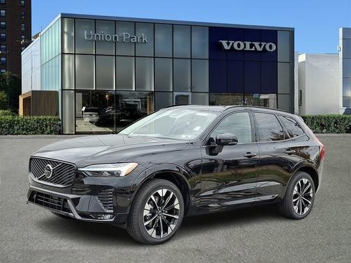 2026 Volvo XC60 Plus