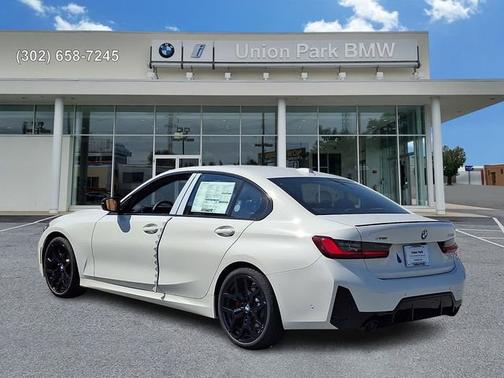 Alpine White 2026 BMW 330 330i xDrive