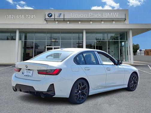 Alpine White 2026 BMW 330 330i xDrive