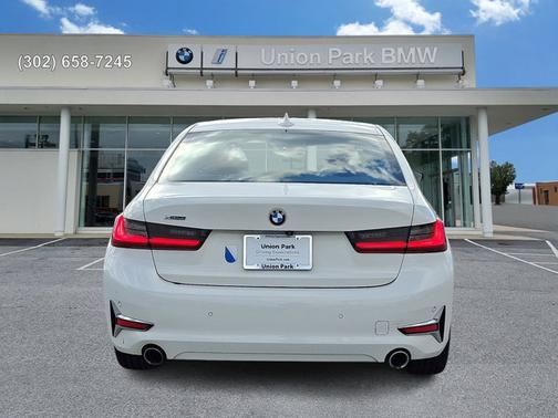 2020 BMW 330 i xDrive
