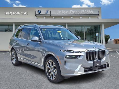 2025 BMW X7 xDrive40i