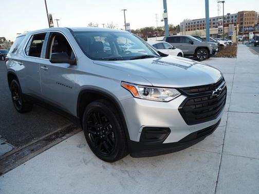 2021 Chevrolet Traverse LS