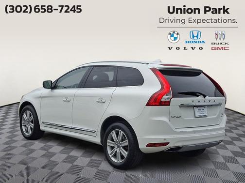 Ice White - 614 2017 Volvo XC60 T5 Inscription