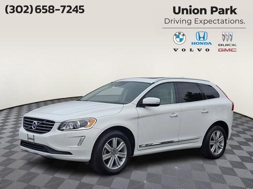 Ice White - 614 2017 Volvo XC60 T5 Inscription