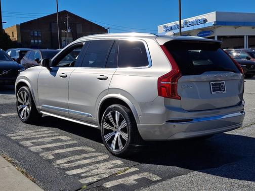 Silver Dawn Metallic 2024 Volvo XC90 Plus Bright Theme