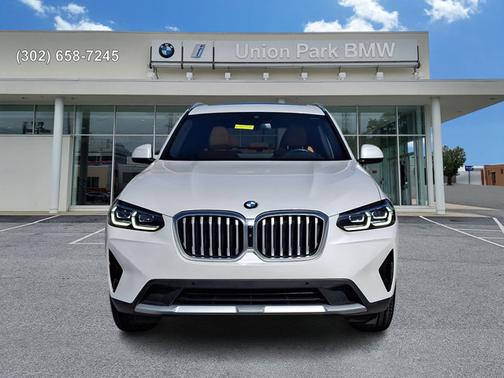 Mineral White Metallic 2023 BMW X3 xDrive30i