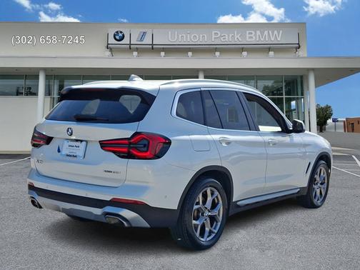 Mineral White Metallic 2023 BMW X3 xDrive30i