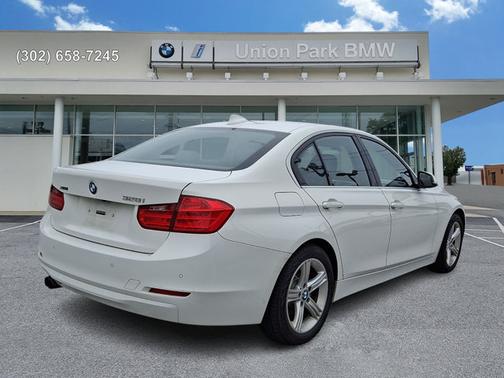 Alpine White - 300 2015 BMW 328 i xDrive