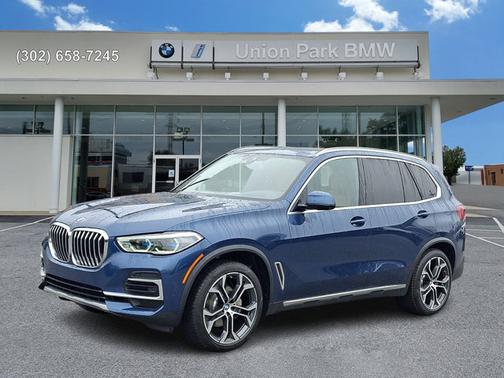 Phytonic Blue Metallic 2023 BMW X5 xDrive40i