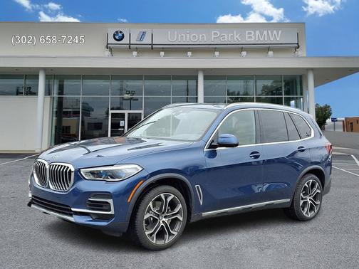 Phytonic Blue Metallic 2023 BMW X5 xDrive40i