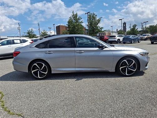 2022 Honda Accord Sport SE
