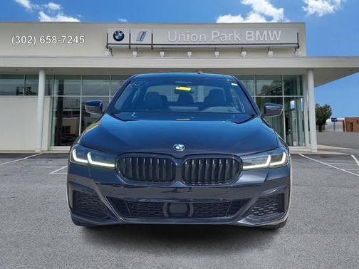 Black Sapphire Metallic 2022 BMW 530 530i xDrive