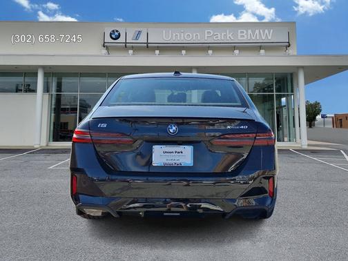 2026 BMW i5 xDrive40