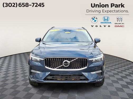 2023 Volvo XC60 Core