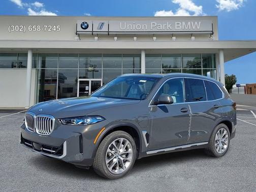 Dravit Grey Metallic 2026 BMW X5 xDrive50e