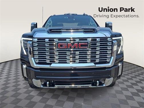 2024 GMC Sierra 2500 Denali