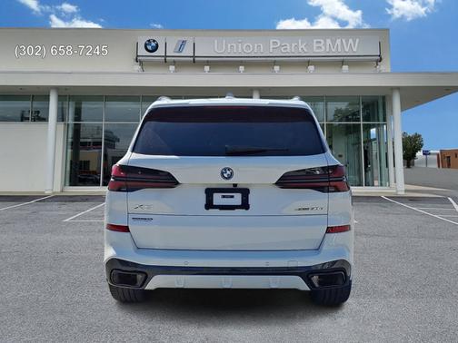 Alpine White 2026 BMW X5 xDrive50e