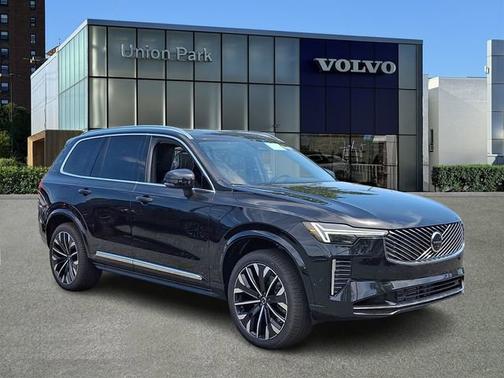 Onyx Black Metallic 2026 Volvo XC90 Plug-In Hybrid Plus