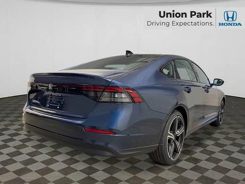 Canyon River Blue Metallic 2026 Honda Accord SE