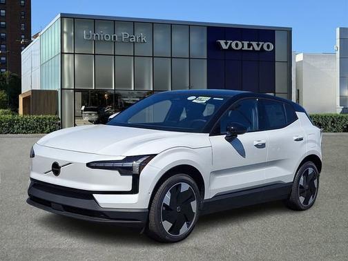 Crystal White Metallic 2026 Volvo EX30 Ultra
