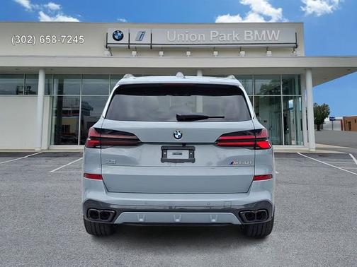 Brooklyn Grey Metallic 2026 BMW X5 M60i