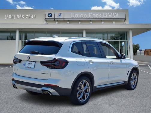 Mineral White Metallic 2022 BMW X3 xDrive30i