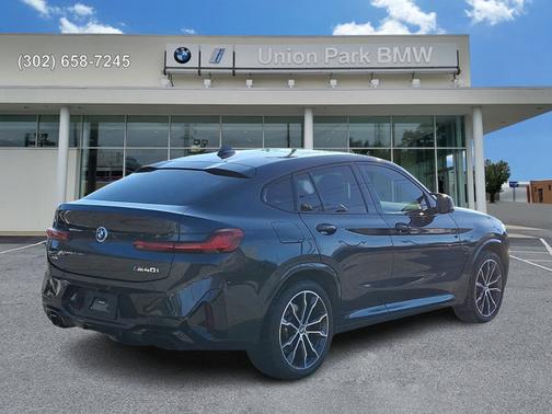 2023 BMW X4 M40i