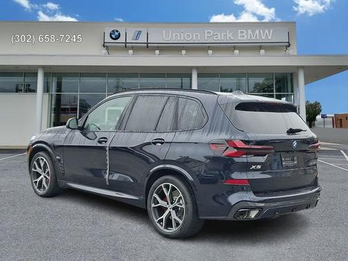 Carbon Black Metallic 2026 BMW X5 xDrive50e