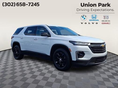 Summit White 2023 Chevrolet Traverse LS