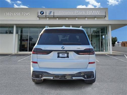 2026 BMW X7 xDrive40i