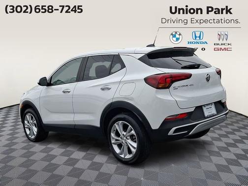 Summit White 2022 Buick Encore GX Preferred