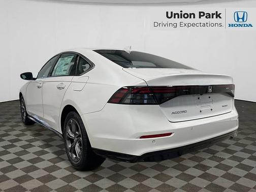 Platinum White Pearl 2026 Honda Accord Hybrid EX-L