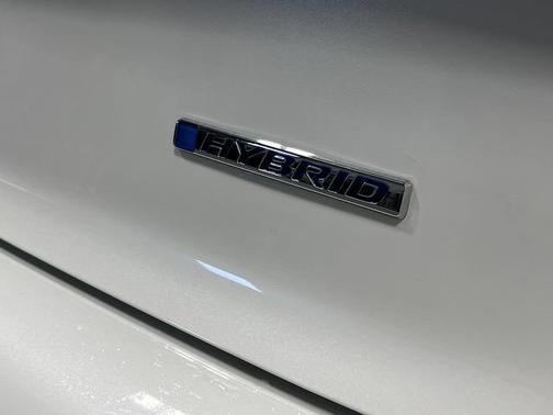 Platinum White Pearl 2026 Honda Accord Hybrid EX-L