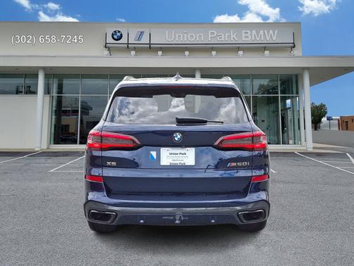 2022 BMW X5 M50i