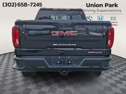 2024 GMC Sierra 1500 AT4X