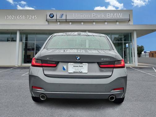Skyscraper Grey Metallic 2023 BMW 330 330i xDrive