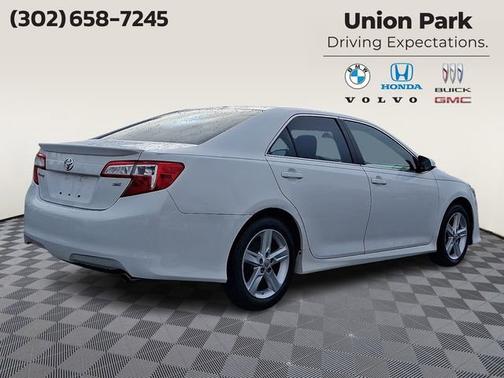 2013 Toyota Camry SE